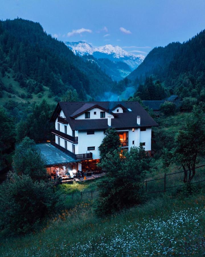 Pension Conacul Vanatorului Moeciu De Sus Extérieur photo