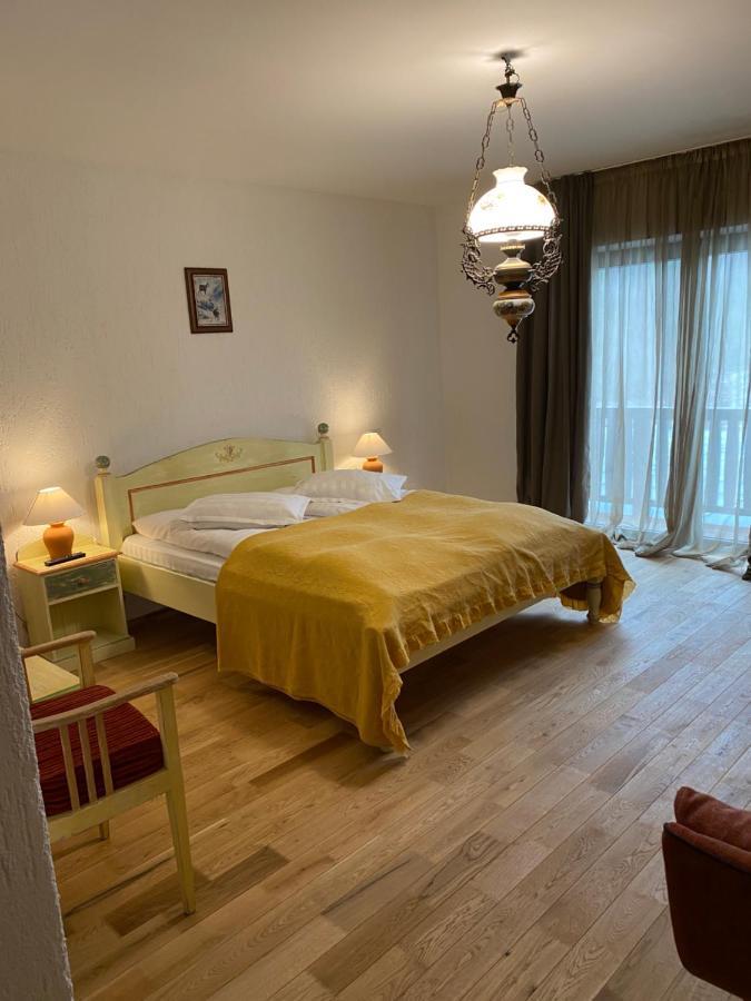 Pension Conacul Vanatorului Moeciu De Sus Extérieur photo
